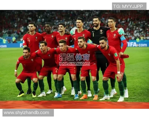 西班牙足球明星到场时间揭秘精彩瞬间与球迷互动的完美时刻