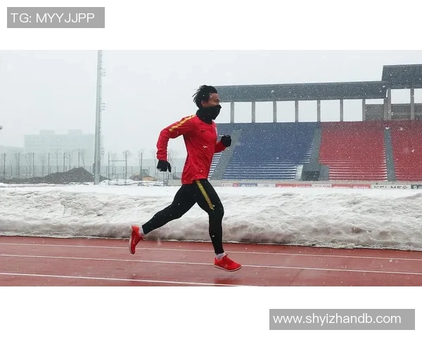 足球明星为中国祈福的温暖瞬间展现团结与希望的美好画面 足球明星为中国祈福的温暖瞬间展现团结与希望的美好画面
