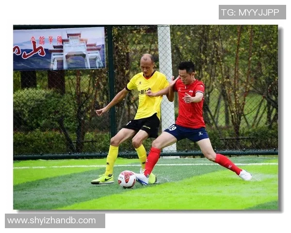 足球明星在绿茵场上的英姿飒爽瞬间尽显魅力与风采的精彩照片合集 足球明星在绿茵场上的英姿飒爽瞬间尽显魅力与风采的精彩照片合集