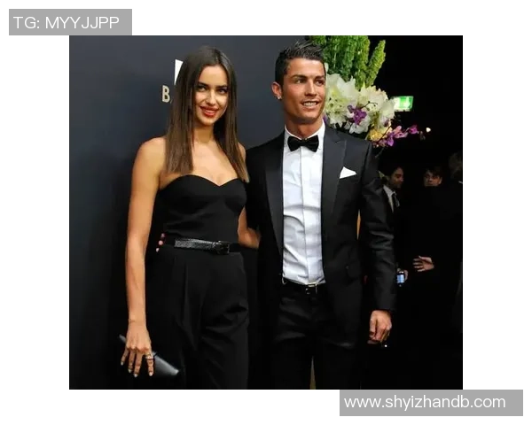 那位足球明星的妻子身材火辣胸围惊人引发热议 那位足球明星的妻子身材火辣胸围惊人引发热议