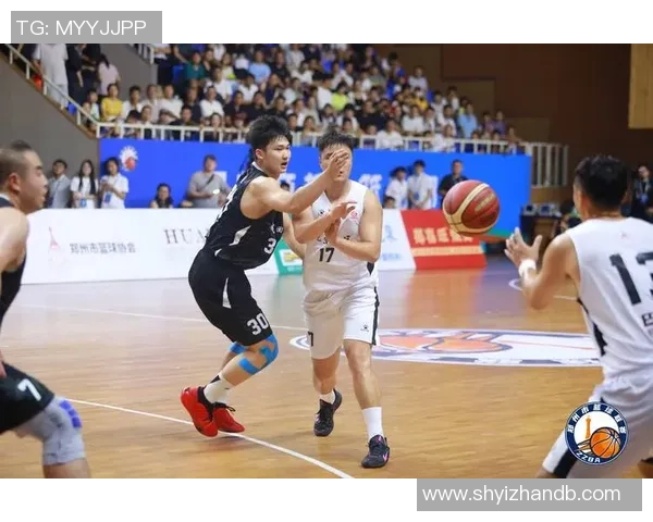 重庆篮球队意识变革引发热议推动球队发展新思路与新方向 重庆篮球队意识变革引发热议推动球队发展新思路与新方向